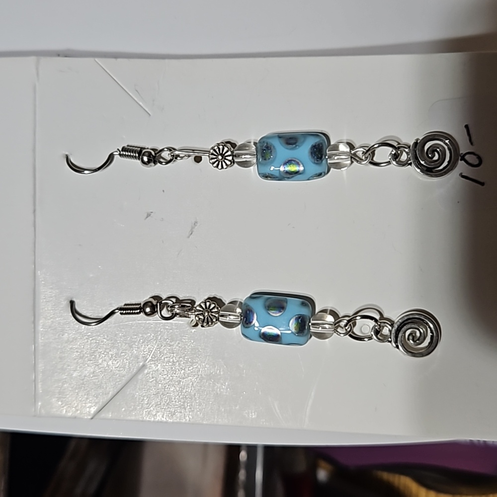 sliver dangle earrings